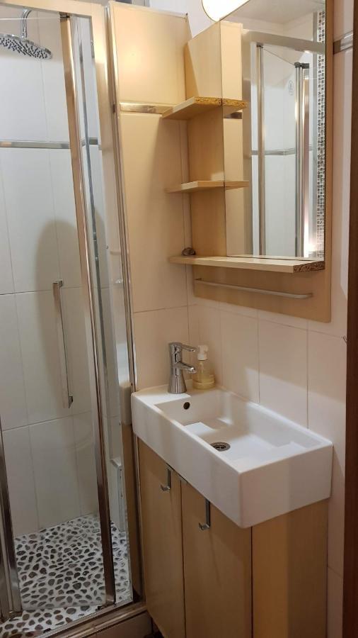 Studio Saint-Placide Paris Bagian luar foto