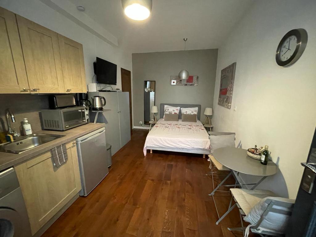 Studio Saint-Placide Paris Bagian luar foto